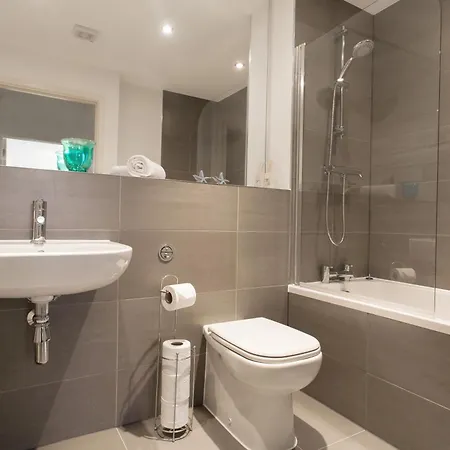 Lowenza, 2 Frederick Mews * Newquay (Cornwall)